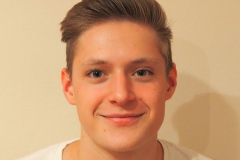 Andreas Geritzer, spielt Wolfgang Schabel, Straßenmusikant