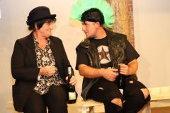 Gross-Schweinbarth-Theater-3