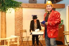 Gross-Schweinbarth-Theater-7